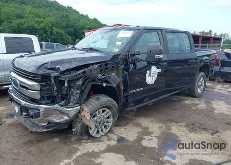 2017 Ford F250 Super Duty из США, поврежденный, VIN 1FT7W2BT9HEE43424